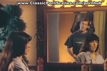 Фотограф выебал свою ассистентку